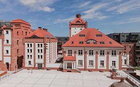 Willa Dyrektora Old Brewery Premium By Browar Hevelius Apartments